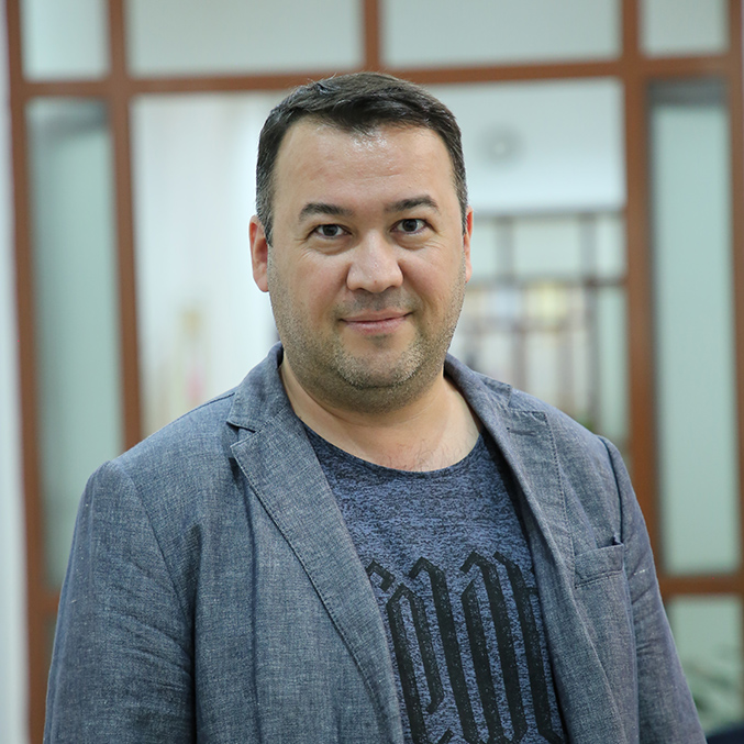 Davron Abdigapparov